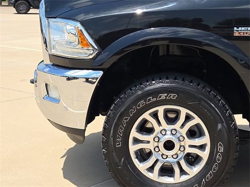 Used 2018 RAM 2500 Limited image 5