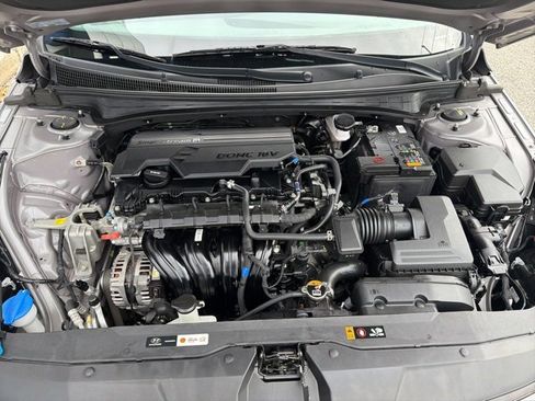 Used 2023 Hyundai Elantra SEL w/ Convenience Package image 36