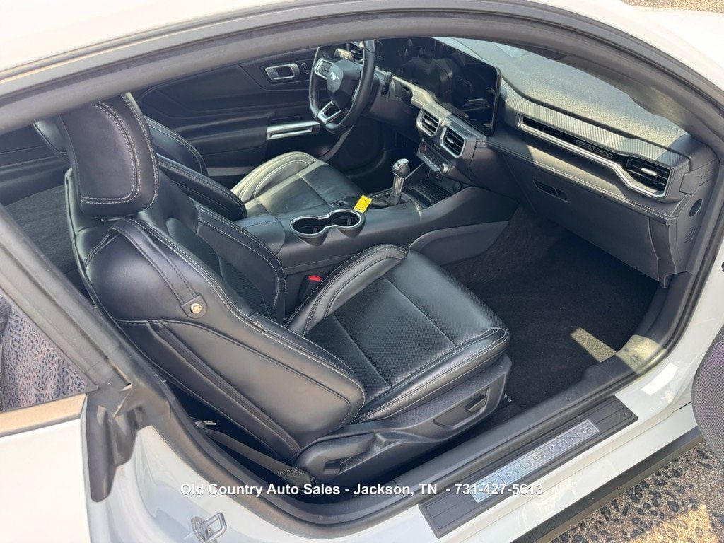 Used 2024 Ford Mustang Premium RWD image 8