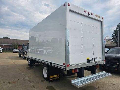 New 2025 Chevrolet Low Cab Forward 5500XG image 8