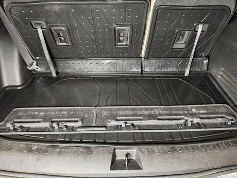 Used 2022 Chevrolet Traverse LS w/ LPO, Floor Liner Package AWD/4WD image 22