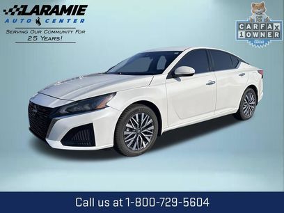 Used 2023 Nissan Altima 2.5 SV