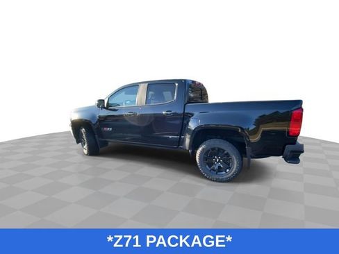 Used 2021 Chevrolet Colorado Z71 w/ Z71 Midnight Edition image 7