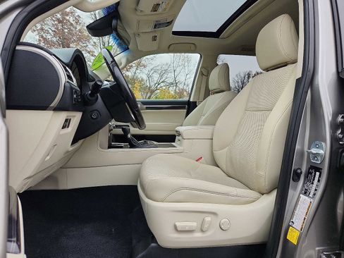 Used 2020 Lexus GX 460 Premium image 13