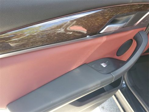 Used 2023 BMW X3 sDrive30i w/ Premium Package image 13