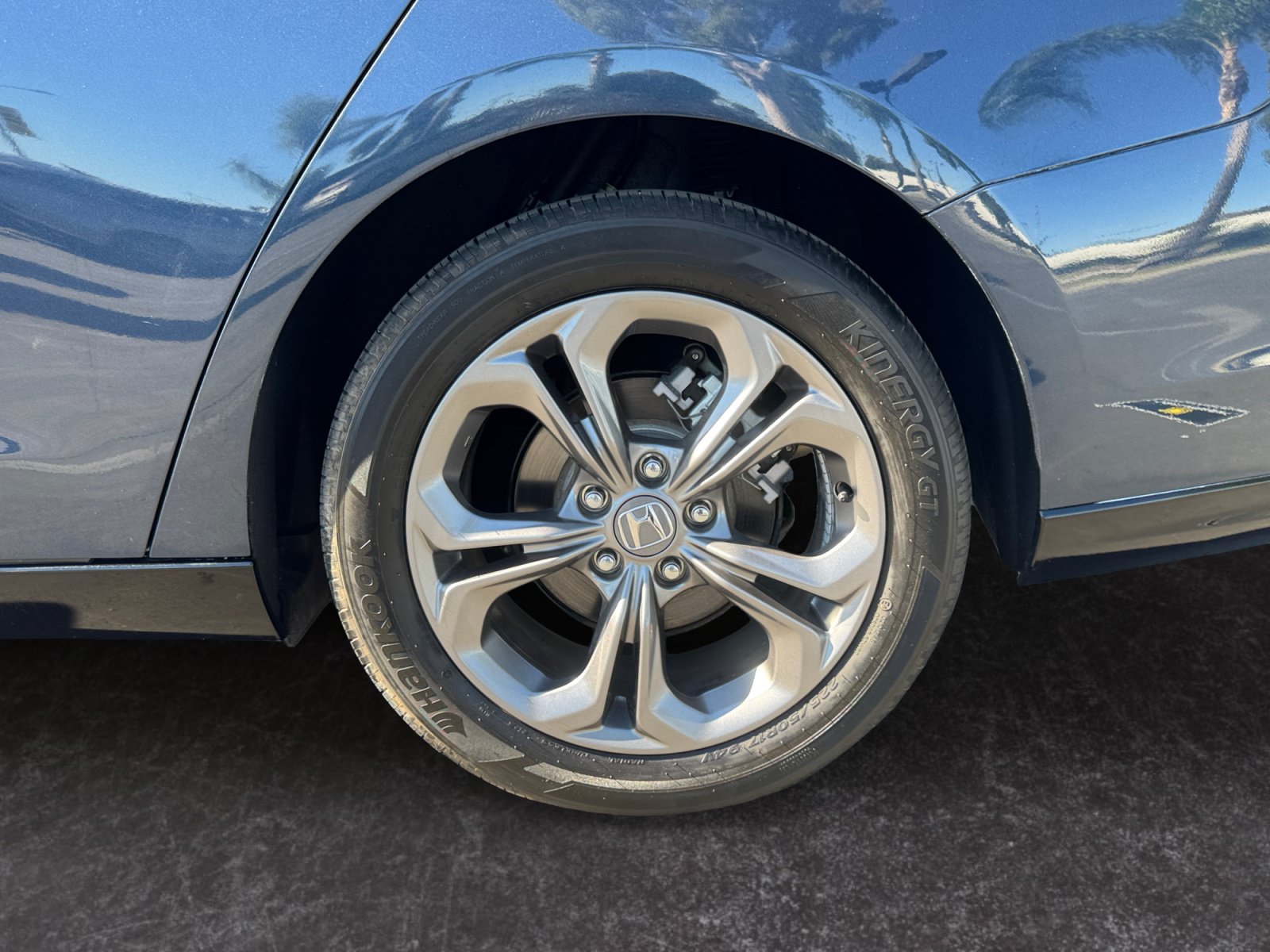 Used 2023 Honda Accord EX-L image 14