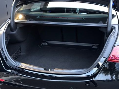 Used 2025 Mercedes-Benz C 300 4MATIC Sedan image 52