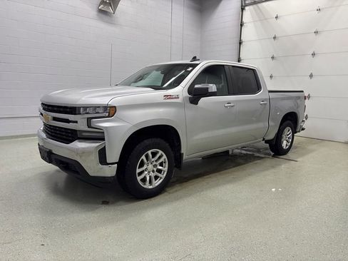 Used 2020 Chevrolet Silverado 1500 LT w/ All-Star Edition image 6