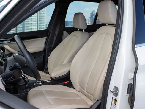 Used 2020 BMW X1 sDrive28i w/ Convenience Package image 16