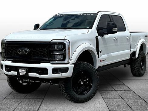 New 2026 Ford F250 Lariat w/ Black Appearance Package AWD/4WD image 1