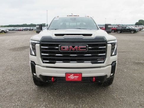 New 2026 GMC Sierra 2500 AT4 w/ AT4 Premium Plus Package AWD/4WD image 12