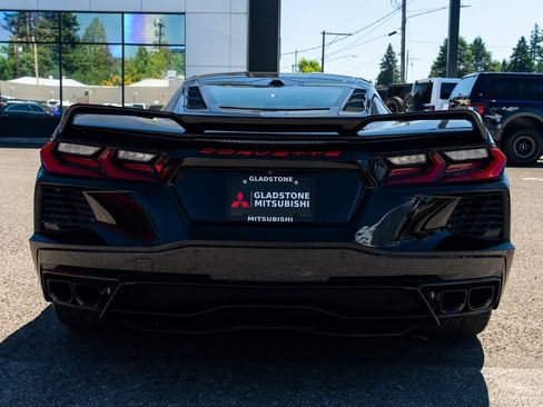 Used 2023 Chevrolet Corvette Stingray Premium Cpe w/ Z51 Performance Package image 5