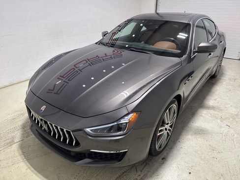 Used 2021 Maserati Ghibli S GranLusso image 9
