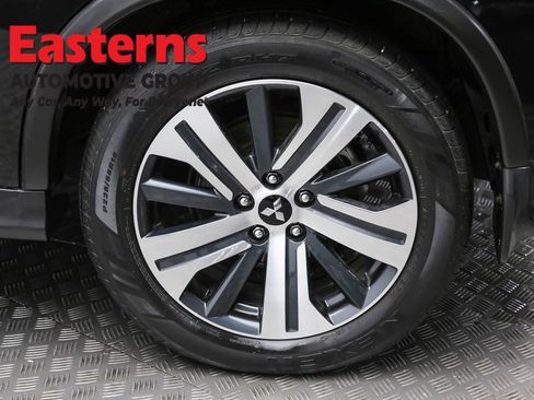 Used 2023 Mitsubishi Outlander Sport ES AWD/4WD image 8