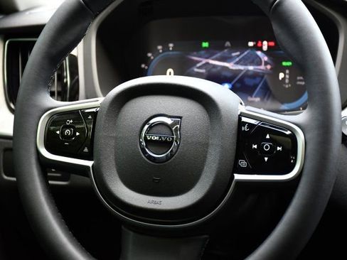 New 2025 Volvo XC60 T8 Plus w/ Protection Package Premier image 20