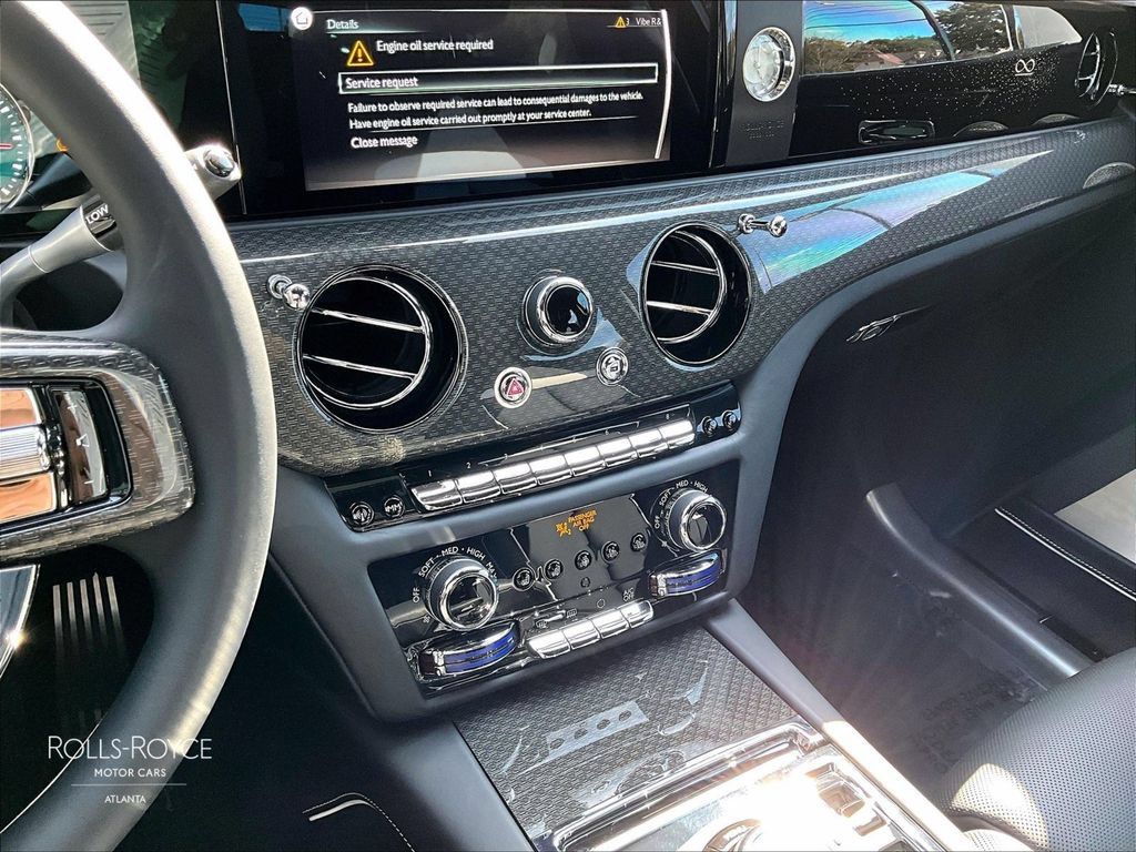 Used 2024 Rolls-Royce Ghost Black Badge w/ Black Badge Ghost Package AWD/4WD image 7