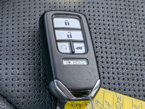 Used 2019 Honda Pilot Elite image 20