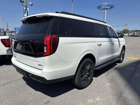 New 2026 Ford Expedition Max Platinum w/ Stealth Appearance Package image 5