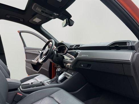 Used 2023 Audi Q3 2.0T Premium image 11