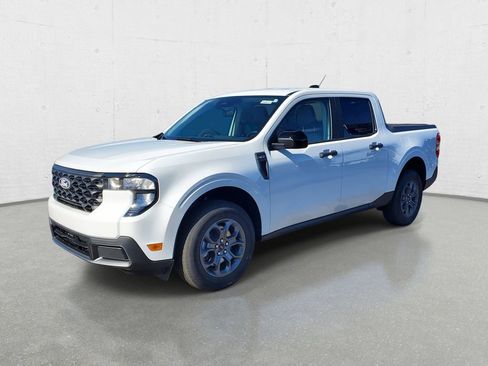 New 2025 Ford Maverick XLT w/ XLT Luxury Package AWD/4WD image 4