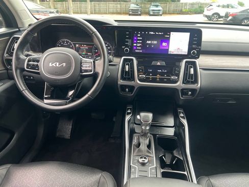Used 2022 Kia Sorento S AWD/4WD image 17