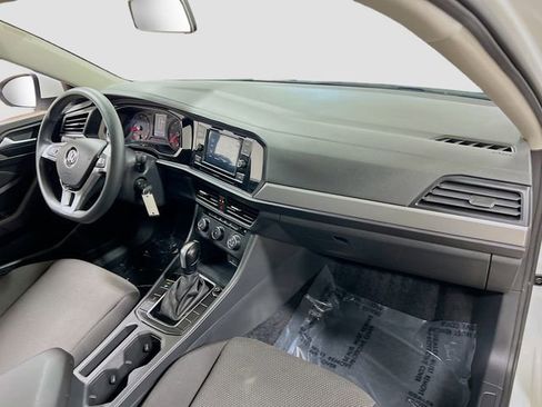 Used 2021 Volkswagen Jetta S w/ Driver Assistance Package image 26
