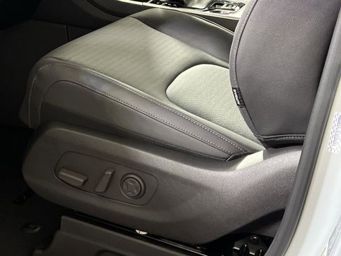 New 2026 Kia Carnival SX FWD image 12