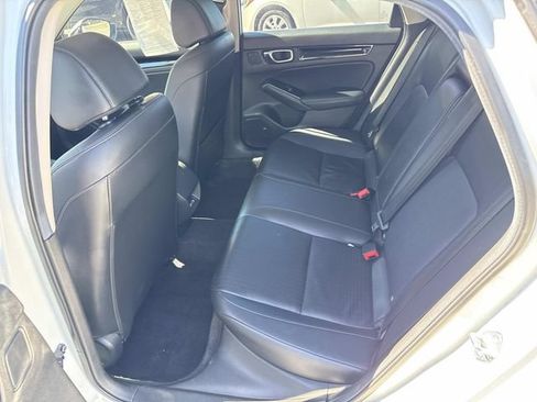Used 2024 Honda Civic Touring image 17