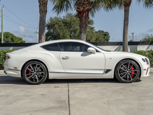 Used 2020 Bentley Continental GT AWD/4WD image 9