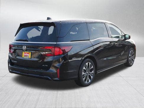 Certified 2026 Honda Odyssey Elite image 7
