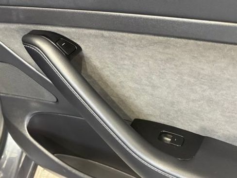 Used 2020 Tesla Model 3 Standard Range Plus RWD image 26