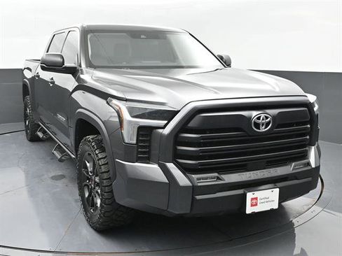 Certified 2022 Toyota Tundra SR5 image 3