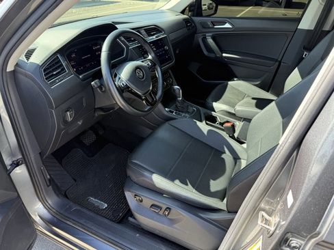Used 2019 Volkswagen Tiguan SEL image 9