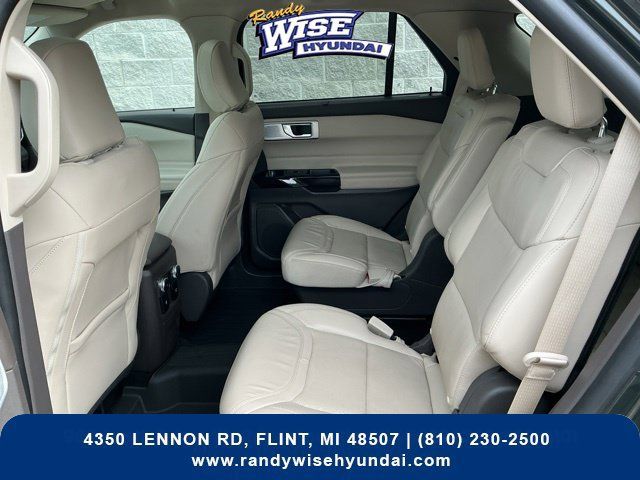 Used 2022 Ford Explorer Platinum AWD/4WD image 27