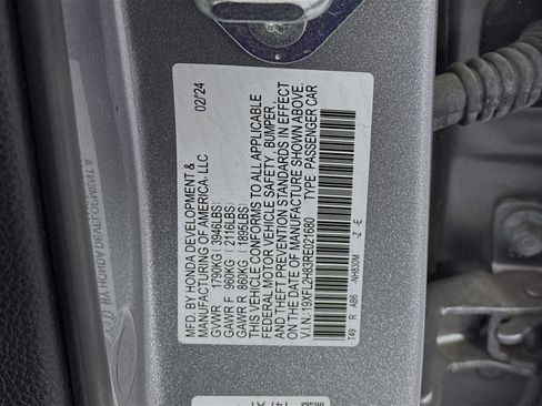 Certified 2024 Honda Civic Sport image 29