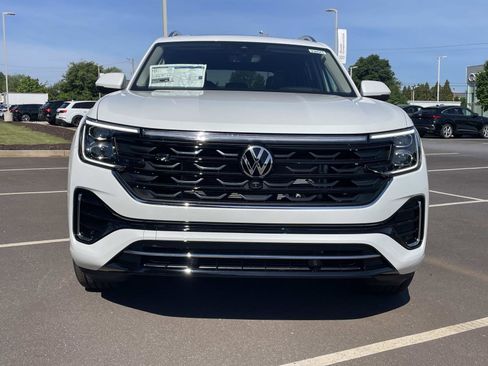 New 2026 Volkswagen Atlas SEL Premium R-Line AWD/4WD image 2