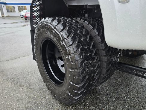 Used 2020 Ford F450 Platinum w/ Camper Package image 10