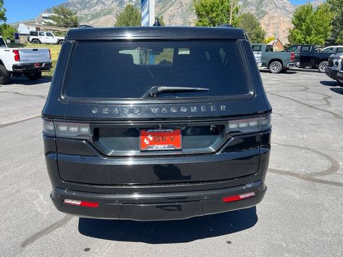 Used 2024 Jeep Grand Wagoneer L Series II w/ Quick Order Packagew 28T AWD/4WD image 10