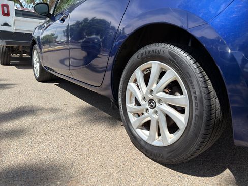 Used 2013 MAZDA MAZDA3 i Touring FWD image 6