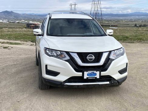 Used 2020 Nissan Rogue SV w/ Premium Package AWD/4WD image 10