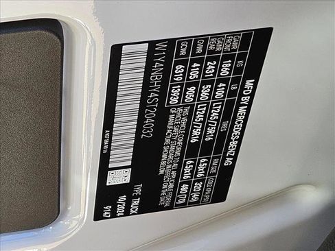 New 2025 Mercedes-Benz Sprinter 2500 image 18