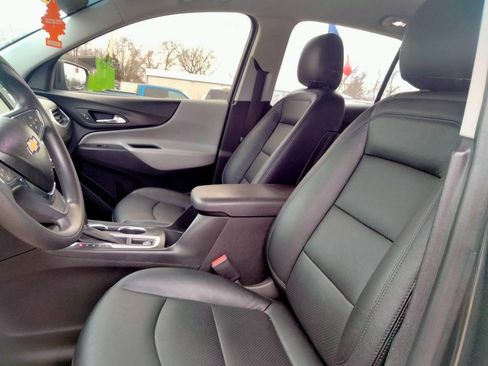 Used 2019 Chevrolet Equinox LS w/ LS Convenience Package image 10
