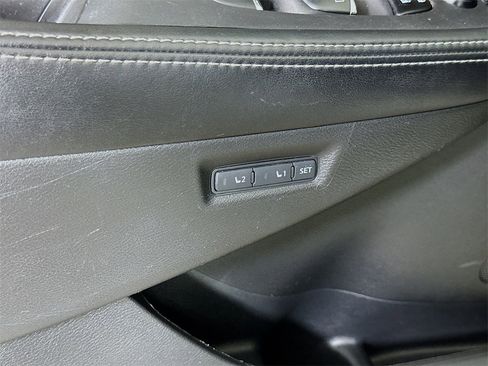 Used 2017 Nissan Murano Platinum w/ Platinum Technology Package image 17