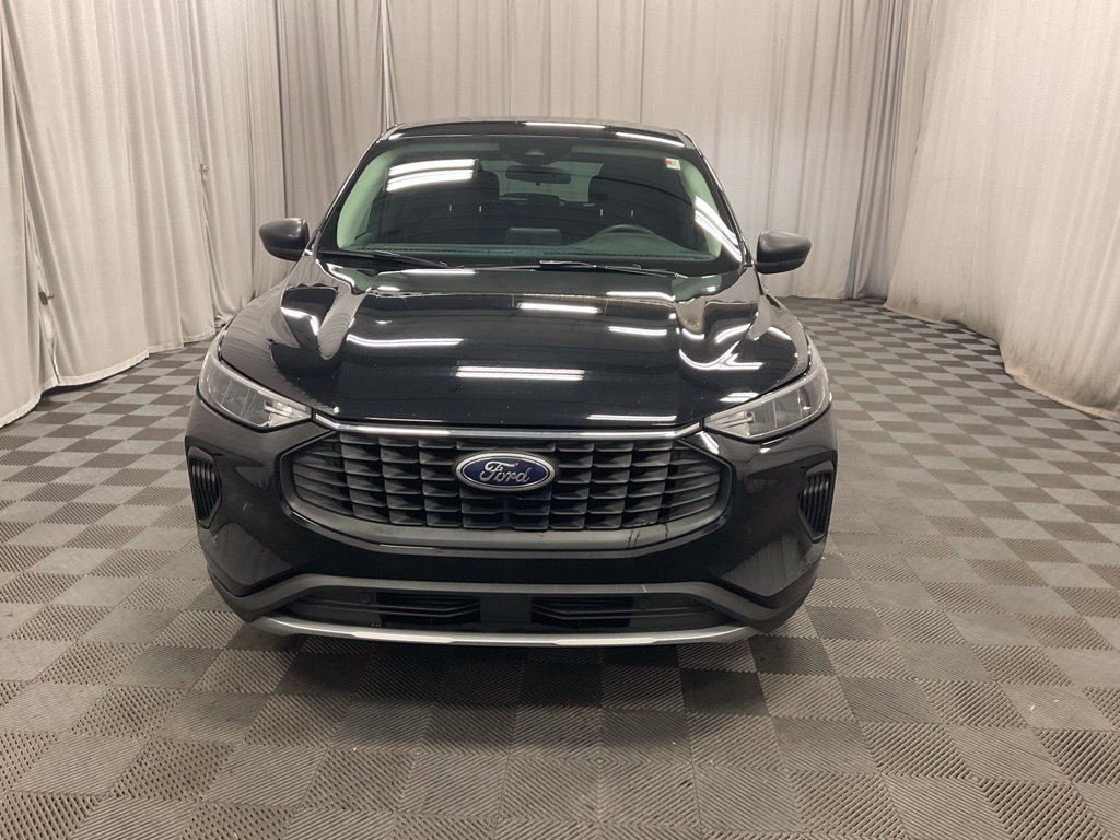 Used 2025 Ford Escape Active AWD/4WD image 12