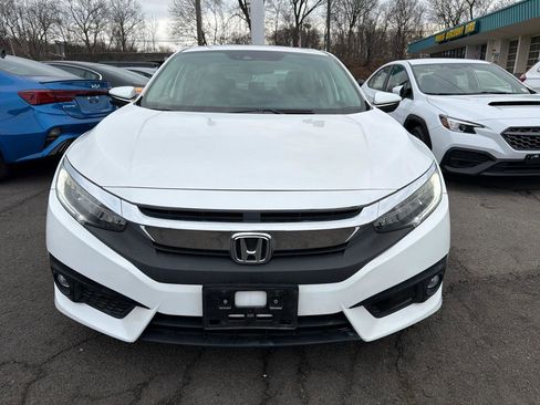 Used 2017 Honda Civic Touring image 2