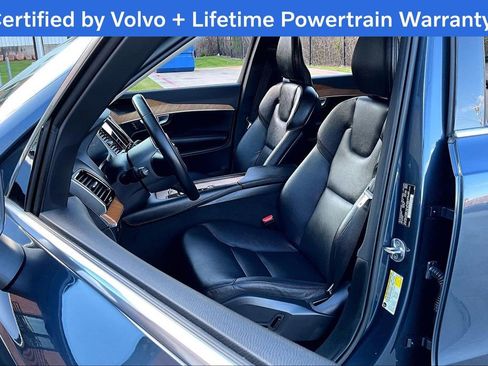 Used 2023 Volvo XC90 B5 Plus w/ Protection Package Premier image 32