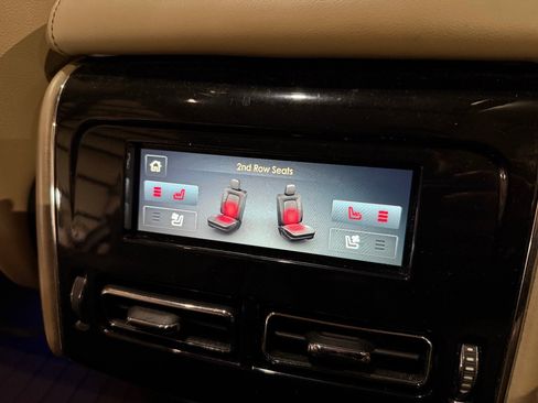 Used 2020 Lincoln Aviator Reserve w/ Equipment Group 201A AWD/4WD image 29