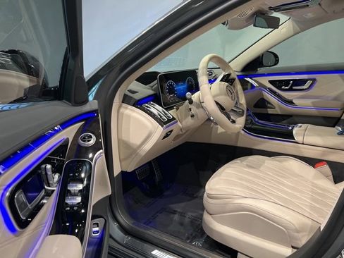 Used 2025 Mercedes-Benz S 63 AMG S image 14