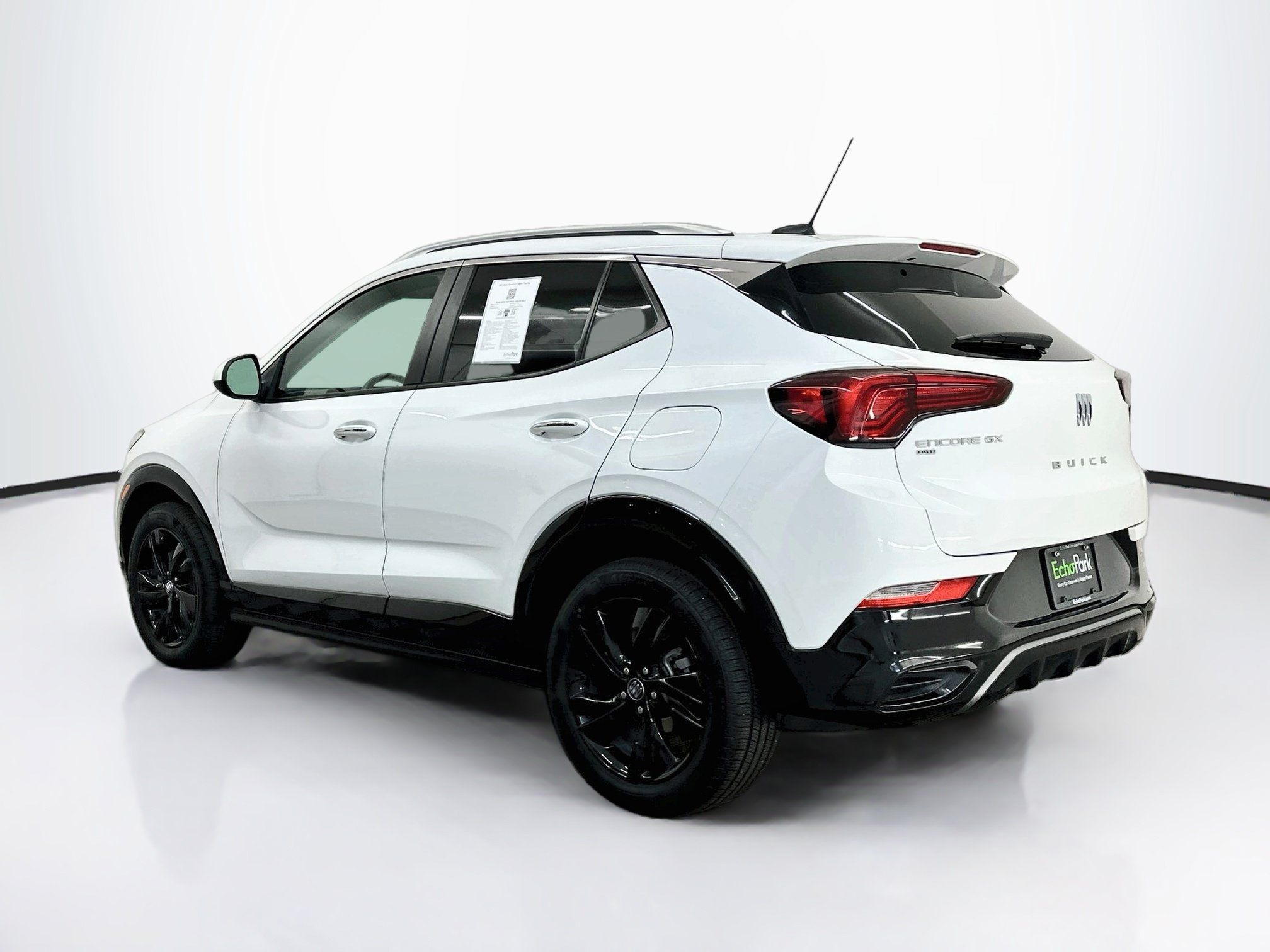 Used 2024 Buick Encore GX Sport Touring AWD/4WD image 5