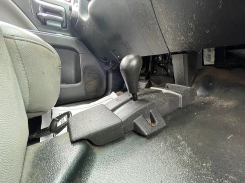 Used 2015 GMC Sierra 3500 4x4 Regular Cab w/ Sierra Convenience Package image 35